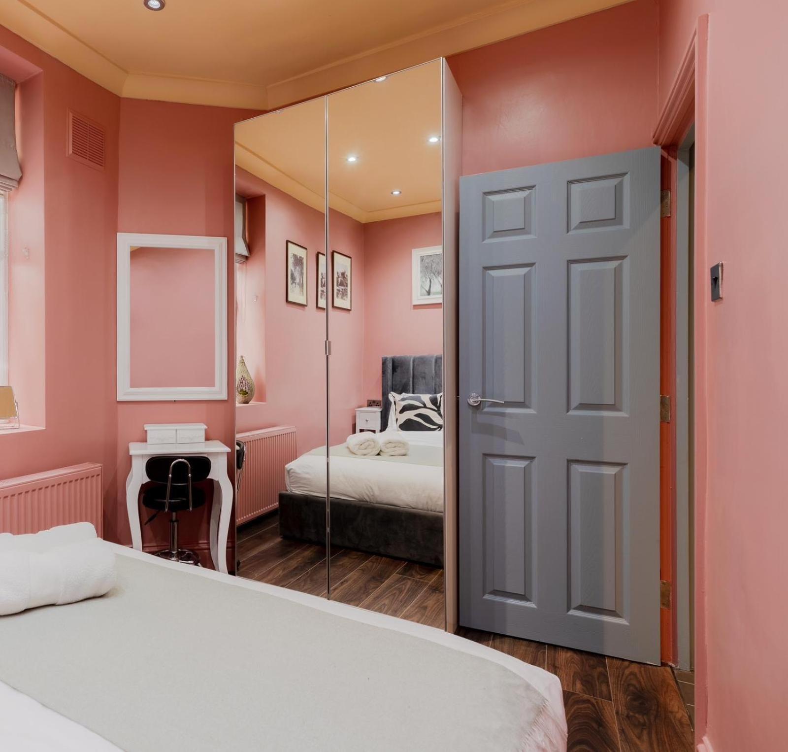 Stylish 2 Bedrooms Flat Sleeps 6 & Garden London Zone 2 Cls Central Esterno foto