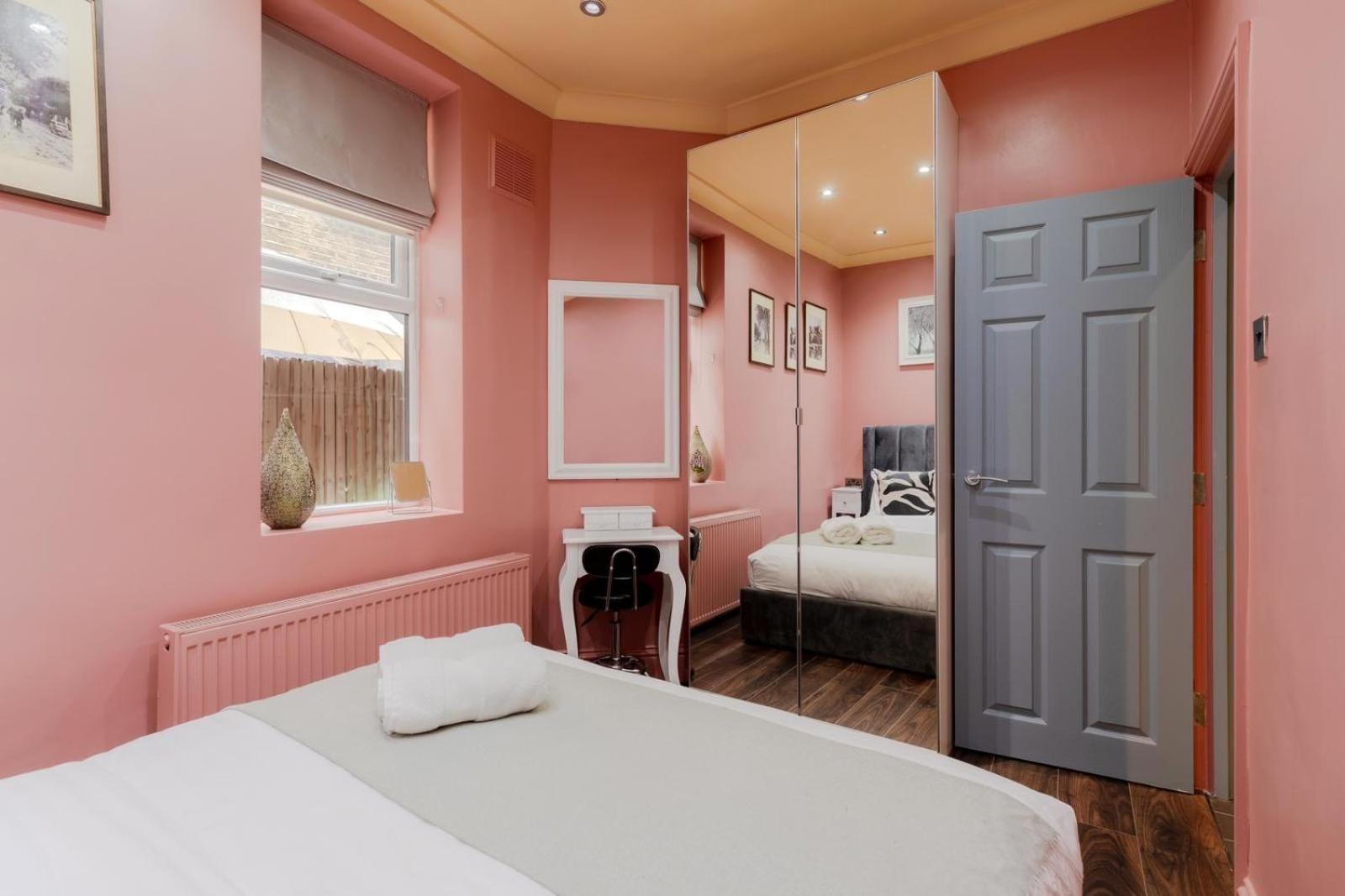Stylish 2 Bedrooms Flat Sleeps 6 & Garden London Zone 2 Cls Central Esterno foto