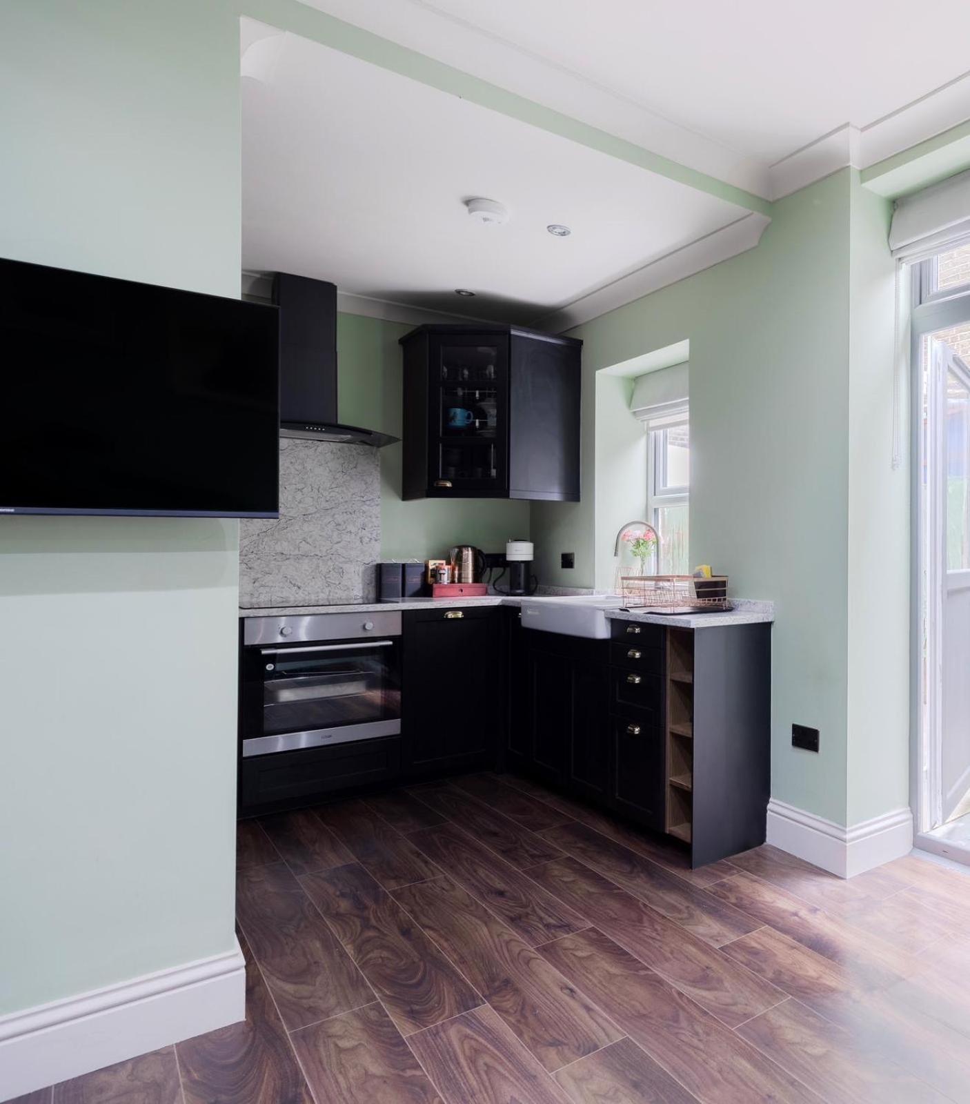 Stylish 2 Bedrooms Flat Sleeps 6 & Garden London Zone 2 Cls Central Esterno foto