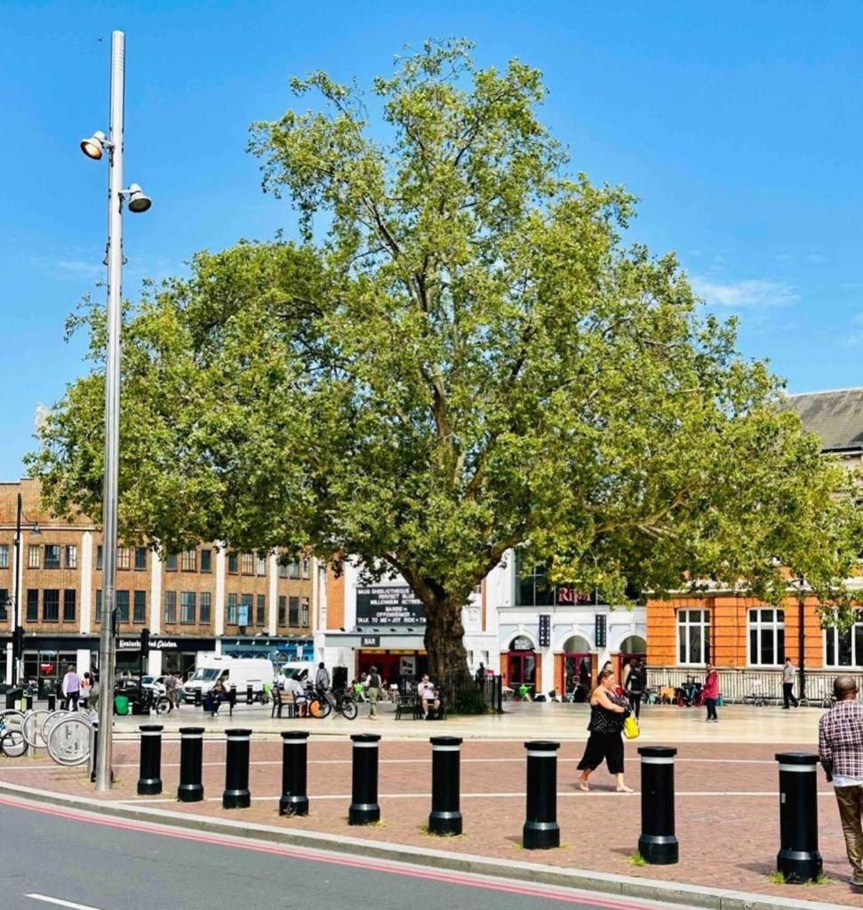 Stylish 2 Bedrooms Flat Sleeps 6 & Garden London Zone 2 Cls Central Esterno foto